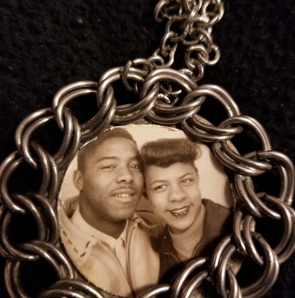 Profile Picture of Jeana Lucious (@jeanalucious) on Poshmark