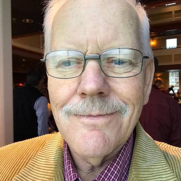 Profile Picture of Carl Schaffer (@crazygoofy51) on Poshmark