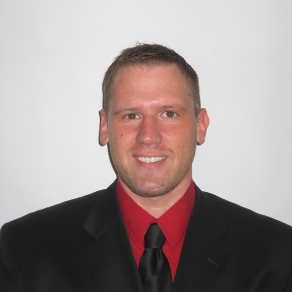 Profile Picture of David Marks (@fyzm7357) on Poshmark