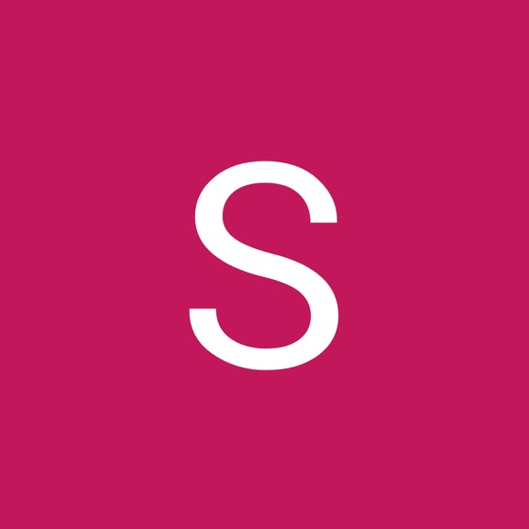 Profile Picture of Samantha Garcia (@scalatagarcia) on Poshmark