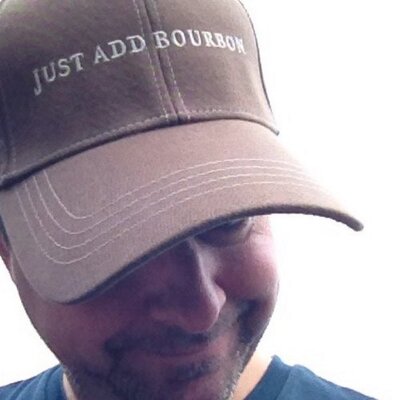 Profile Picture of Stuff Andy Makes (@stuffandymakes) on Twitter