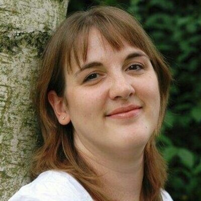 Profile Picture of Debbie Hook (@DebbieHook1) on Twitter