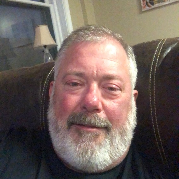 Profile Picture of Bret Apthorpe (@bapthorpe) on Poshmark