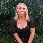 Profile Picture of DENISE Schneider 🌻 (@denii.schneider) on Instagram