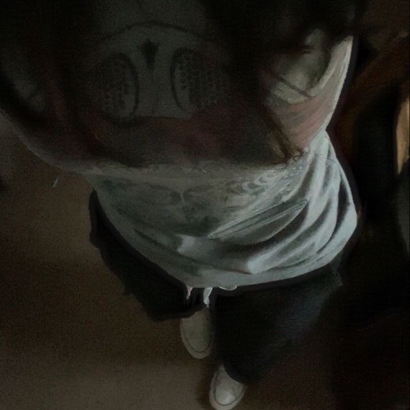 Profile Picture of Akio V (@slowdivee) on Poshmark