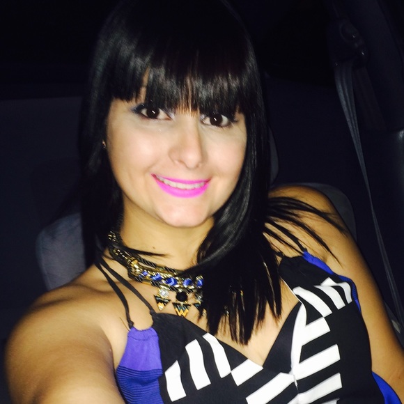Profile Picture of Sylka Crescioni (@aklysboutique) on Poshmark