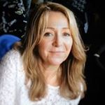 Profile Picture of Jo Lloyd Textile Artist (@jolloydtextiles) on Instagram
