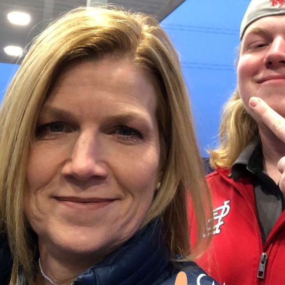 Profile Picture of Jana Sittler (@jsit1215) on Poshmark