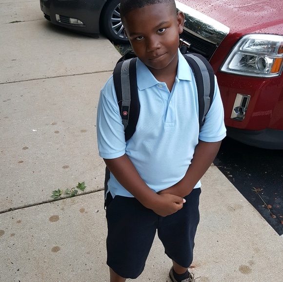 Profile Picture of Vereen Taylor (@vereenshop) on Poshmark