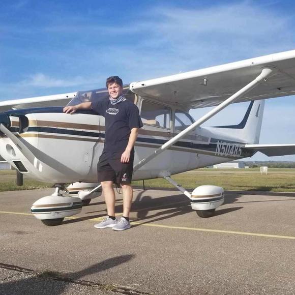 Profile Picture of Andrew Wiedeman (@andrew_wiedeman) on Poshmark