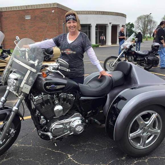 Profile Picture of Nanci Steinhauer-olson (@nancimichaels) on Poshmark