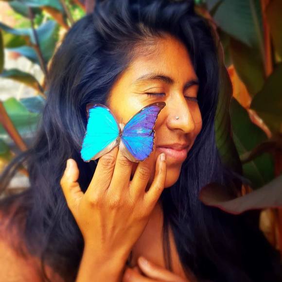 Profile Picture of Nardis Yessi (@nardis) on Poshmark
