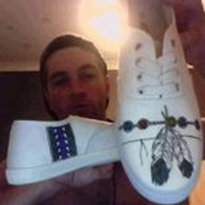 Profile Picture of Ok Hayhurst (@Ann60246) on Twitter