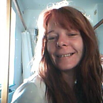 Profile Picture of Lorna Helen Benson (@LornaHBenson) on Twitter