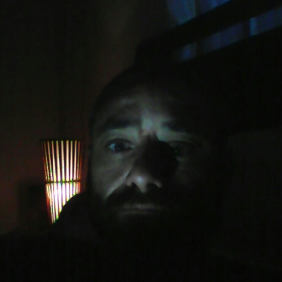 Profile Picture of Andrew Orlando (@drewso80) on Poshmark