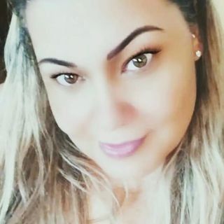 Profile Picture of Veronica Castelo Branco (@veronicacaste4) on Tiktok