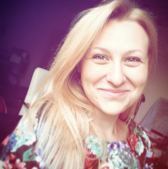 Profile Picture of Лена Мудрик (@mihalina09) on Poshmark