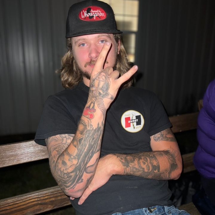 Andrew Buchinski - Tiktok Profile Picture of Andrew Buchinski (@@abuchinski666) on Tiktok
