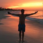 Profile Picture of 𝘽𝙍𝙄𝘼𝙉 𝙎𝘼𝙇𝙏𝙕𝙈𝘼𝙉 (@bsaltz12) on Instagram