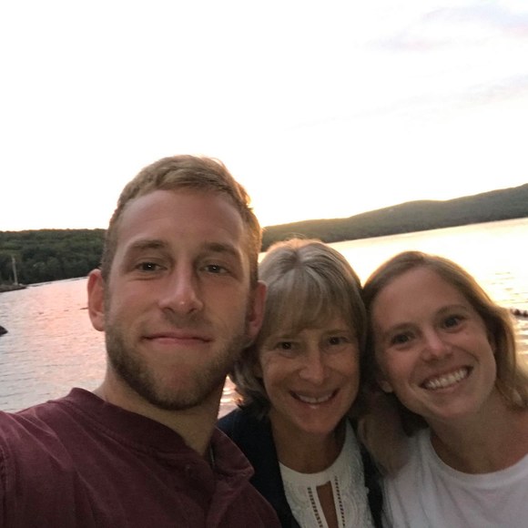 Profile Picture of Matthew Mcinerney (@matt33mac33) on Poshmark