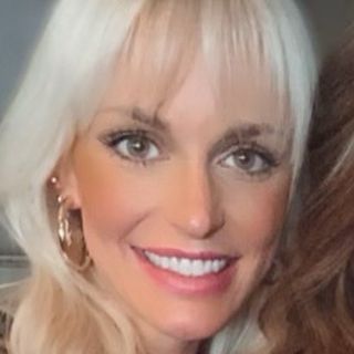 Profile Picture of Lisa Vaughn (@weatherlisa) on Instagram