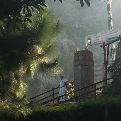 Profile Picture of Shahid Mian (@MianPtv) on Twitter