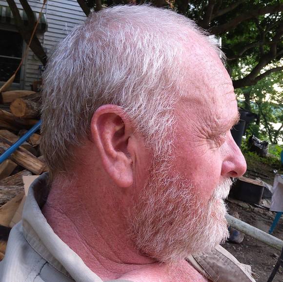 Profile Picture of Gary Hinds (@garyhindsmail) on Poshmark