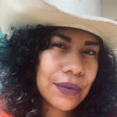 Profile Picture of Doña Chee (@leCheebaCruz) on Twitter