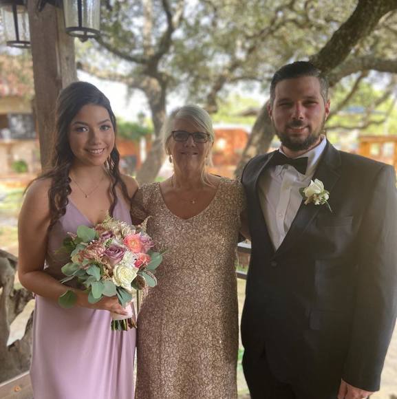 Profile Picture of Susan Drucker (@susan4744) on Poshmark