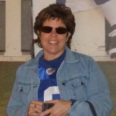 Profile Picture of Linda Richman (@LDRichman) on Twitter