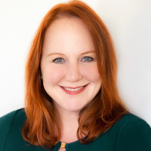 Profile Picture of Amy Keillor (@akeillor) on Poshmark