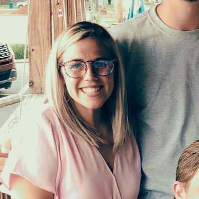 Profile Picture of Sarah Christensen ✨ (@scsoftballgirl1) on Twitter