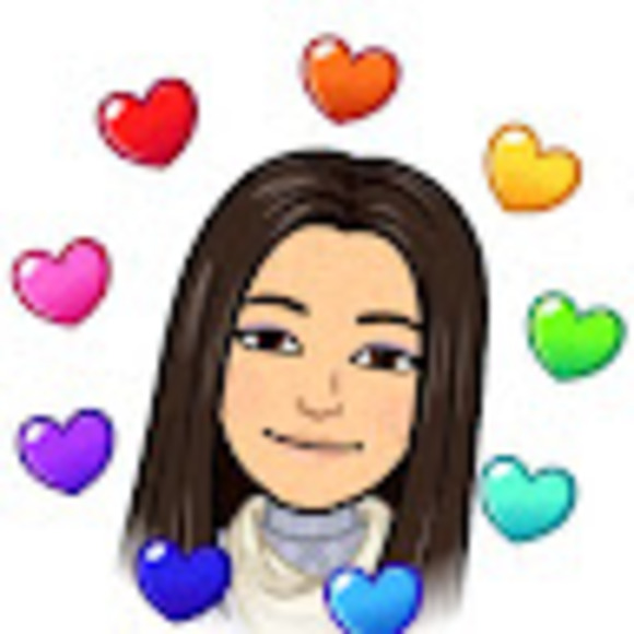 Tracy Toyama - Poshmark Profile Picture of Tracy Toyama (@tracytoyama) on Poshmark