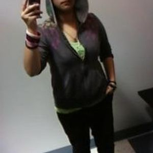 Profile Picture of Linda Macias (@lindamacias) on Myspace