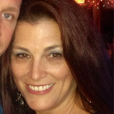 Profile Picture of Lisa Howard Dodd (@lhdodd) on Twitter