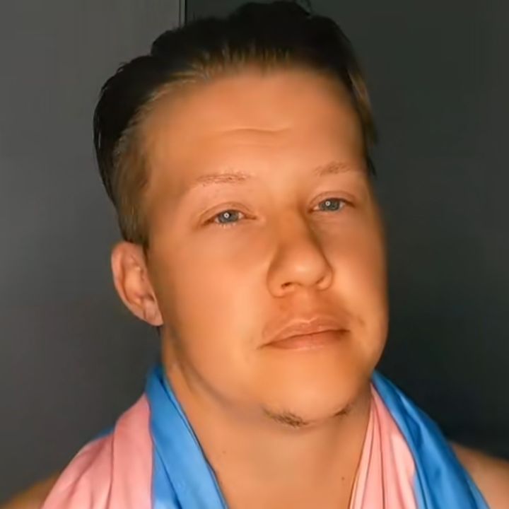 Profile Picture of Jayson (@jayson_g_86) on Tiktok