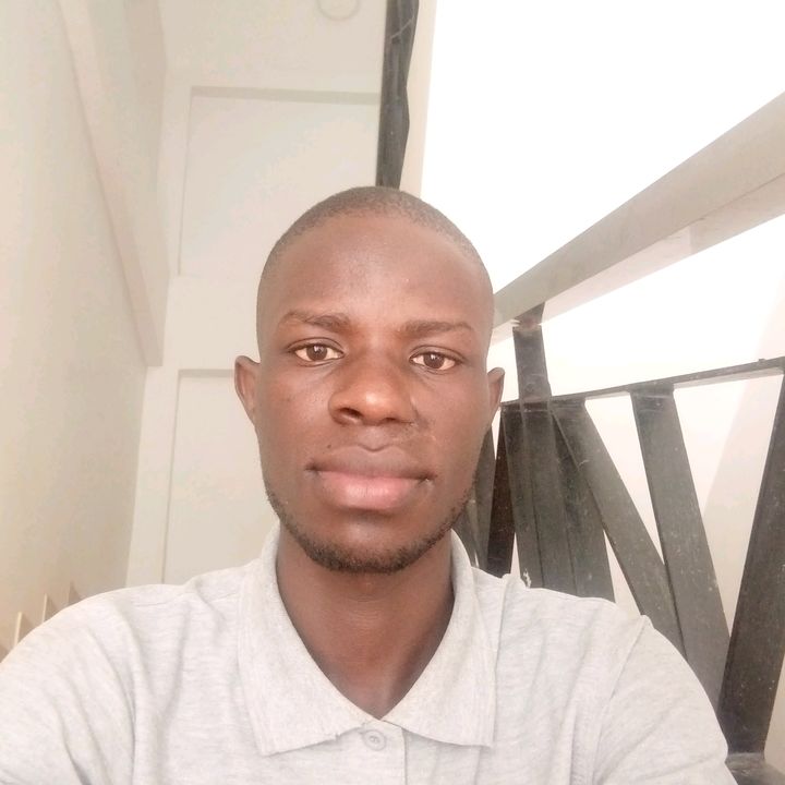 Profile Picture of ISAACLAX (@maidoisaac) on Tiktok