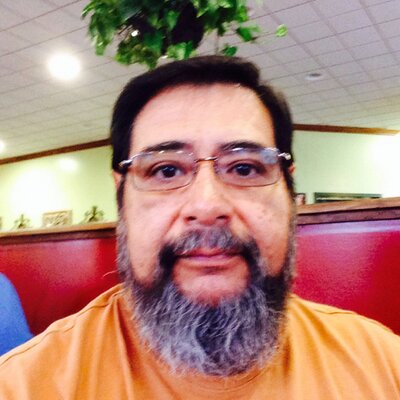 Profile Picture of Bob Villarreal Jr (@ManWithNoGod) on Twitter