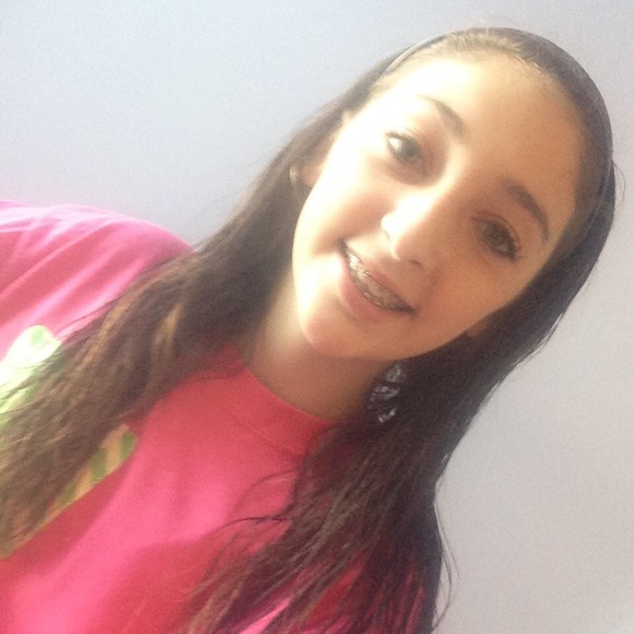 Profile Picture of Mabree Stack (@mabreerhea) on Poshmark