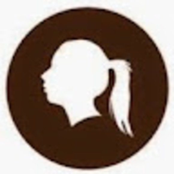 Profile Picture of Heather Rippetoe (@heatherippetoe) on Poshmark