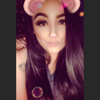 Profile Photo of Michelle Cardoza (@Myyshellzzz) on Twitter