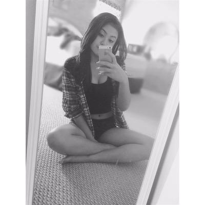 Profile Picture of Ellen Nguyen☠ (@EllenNguyen1) on Twitter