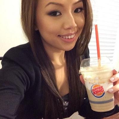 Profile Picture of Lorie Nguyen (@ilikecheezeum) on Twitter
