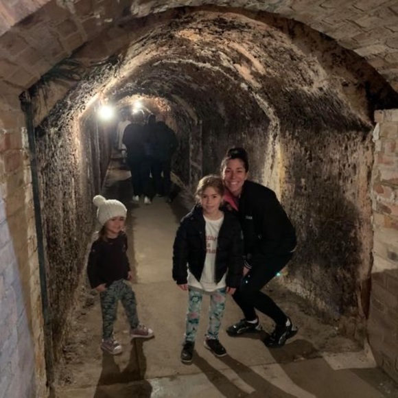 Profile Picture of Adele Felsch (@andrewfelsch) on Poshmark