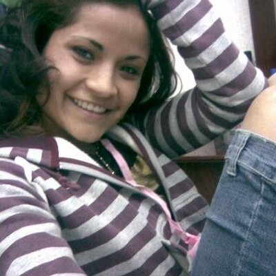 Profile Picture of Ernestina Flores (@conetinaflore) on Twitter