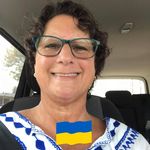 Profile Picture of Karen Farberow (@crystal_spirithealer) on Instagram