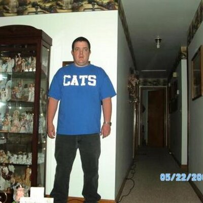 Profile Picture of Ron Bray (@dragonsbearsfan) on Twitter