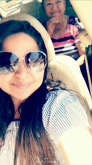 Profile Picture of Aracelli Ramirez (@celli15) on Poshmark