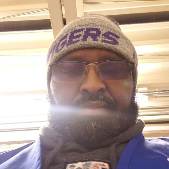 Profile Picture of Collins Wade (@zoey1121) on Poshmark