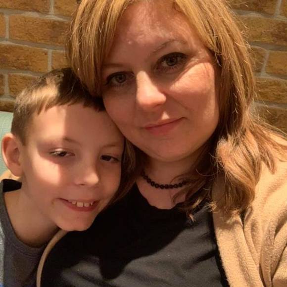 Profile Picture of Jennifer Eaker (@jennifer_eaker) on Poshmark